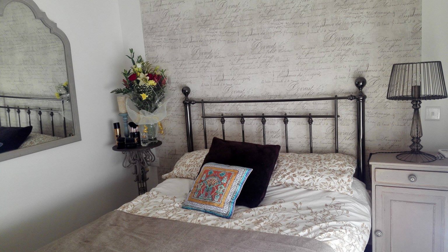 Shabby Chic World Online Store   6. HP Services Bedrooms 1536x863 